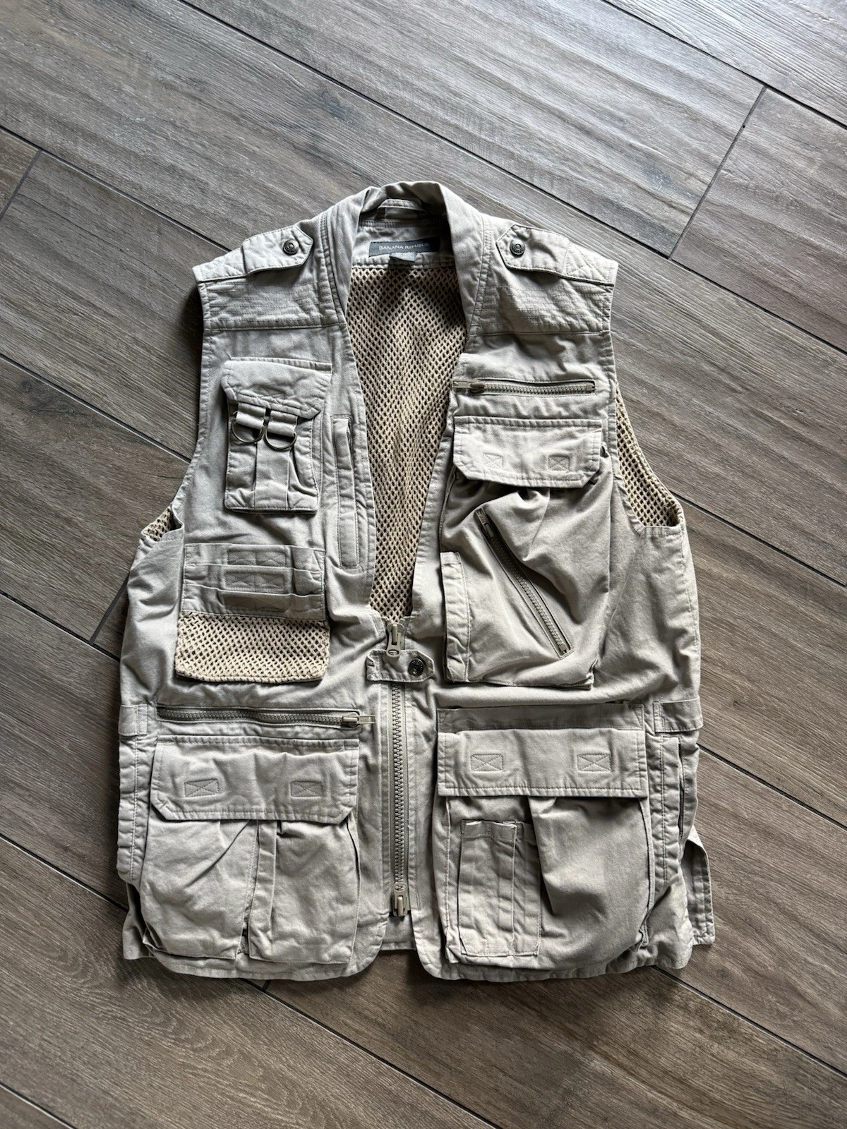 Banana Republic Safari Vest Utility Fishing Khaki Cotton Mens Size S Vintage