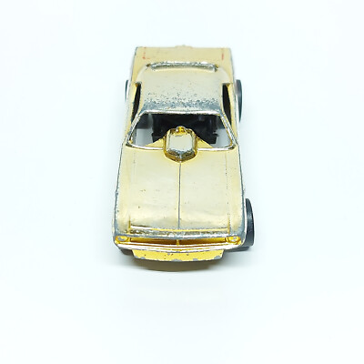 1969 HOT WHEELS HEMI HAULER GOLD LIFT TOP VINTAGE DIECAST