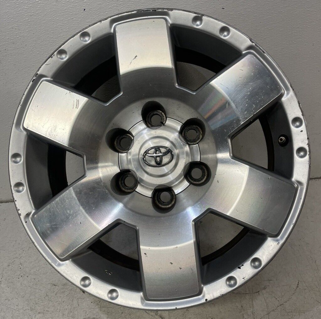 07-10 Toyota FJ Cruiser 17x7.5” alloy wheel rim w center cap 17” 6