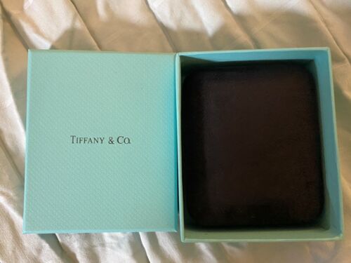 Boîte à collier Tiffany & Co ; sac cadeau ; pochette. (ci-dessus - choix de style&taille) - Photo 1/13