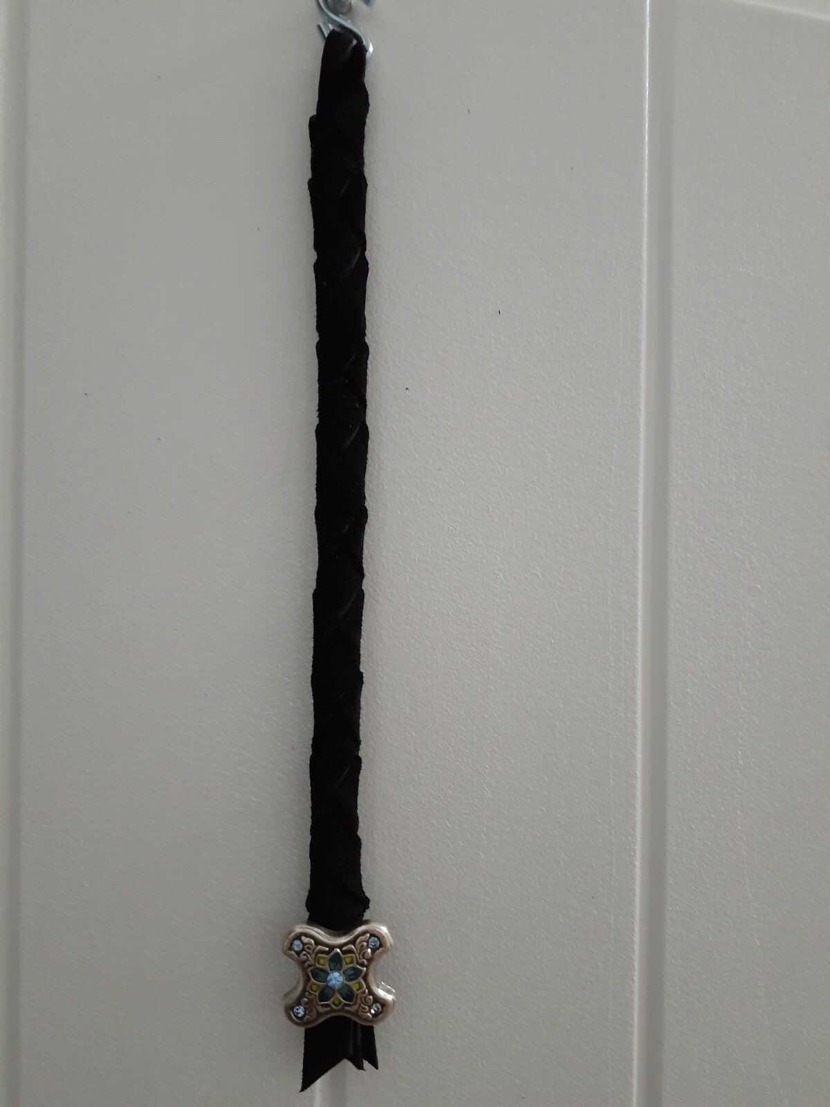 Air horn pull cord Peterbilt & Kenworth/ blue Stone concho/ black