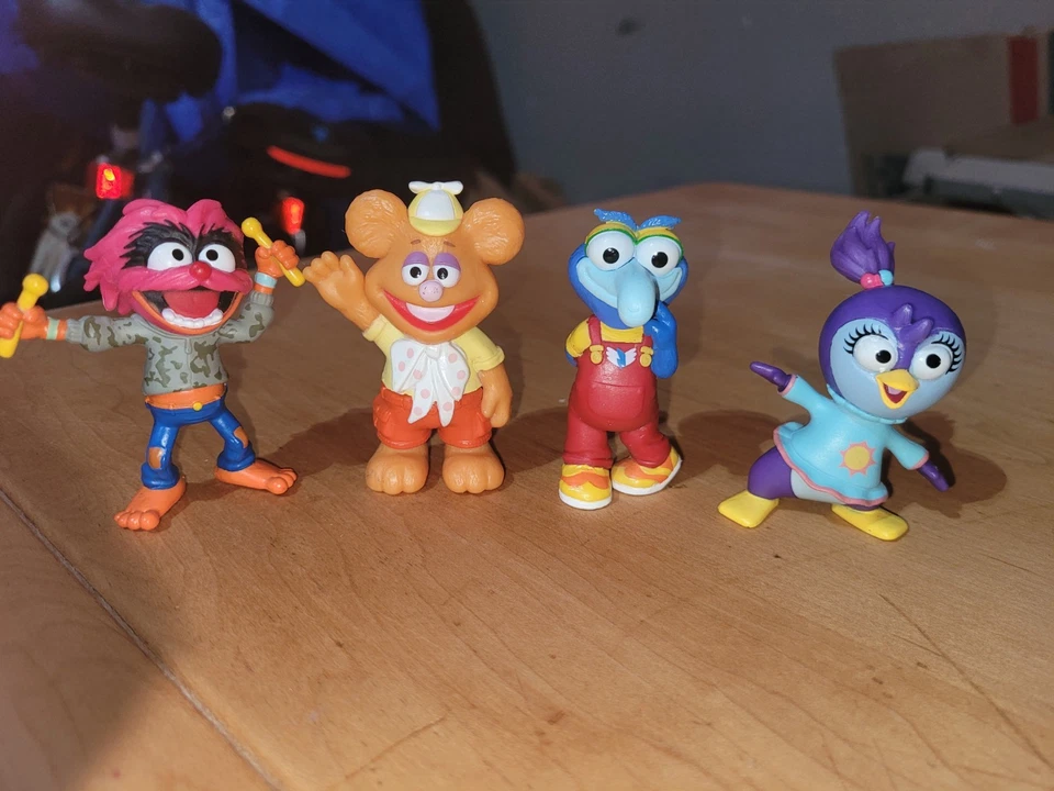 Figuras de pingüino de verano Disney Muppet Babies Gonzo Fozzy Animal   Foto 3 de 4