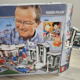 Lego Creator Expert Town Plan 10184