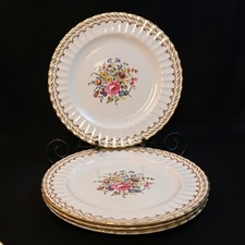 Royal Worcester 4 Dinner Plates 10 1/2" Kempsey Floral Center w/Gold 1944-1955