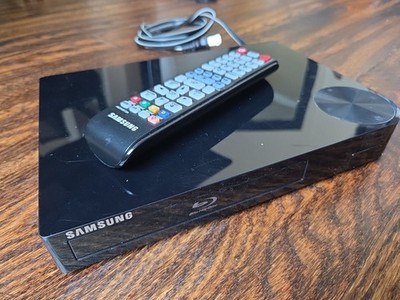 Samsung BD-F5700 Blu-Ray Player 1080p HDMI WiFi Dolby w/Remote