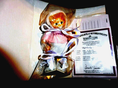 ASHTON DRAKE/DARLENE AUSTIN HEAVENLY HANDFULS ''PURRFECTLY LOVABLE''  NIB WITH COA