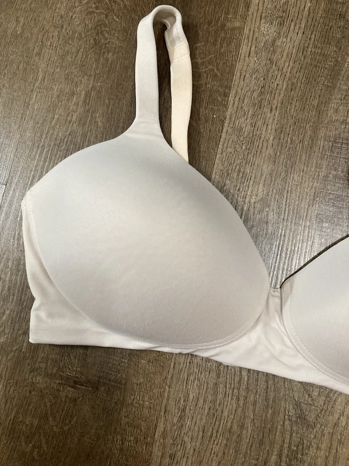 Soma Embraceable Wire free Light Beige Bra Size 38DD - Image 2 of 4