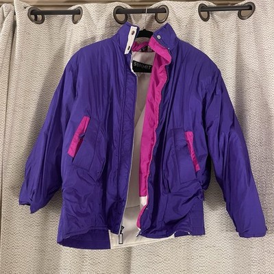 Vintage Women s Vintage Summit Skiwear Puffer Jacket in Purple and Pink Size M