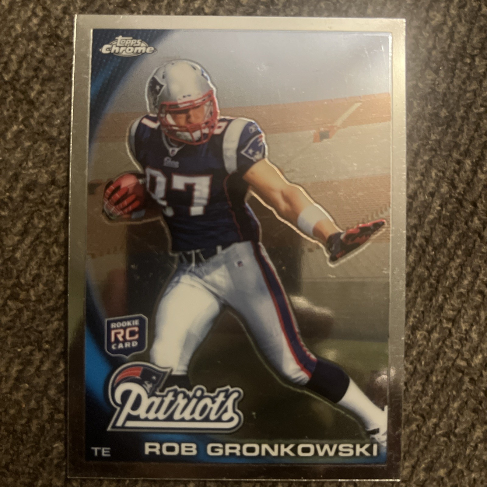 2010 Topps Chrome - Rob Gronkowski #C112 Ball in Right Arm (RC)