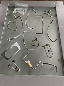 GROUP OF ASSORTED VINTAGE FISHING REEL LINE GUIDES.