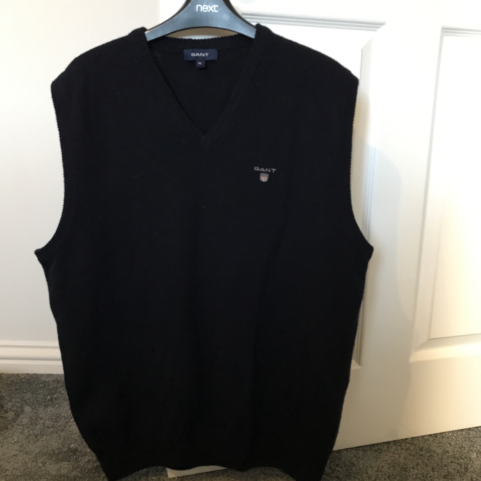 GANT Lambs Wool Jumper mens Sleeveless 