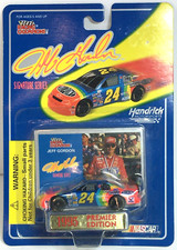 Racing Champions Jeff Gordon  24 Dupont Hendrick Racing  NOS 1995