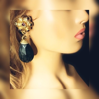 Boucles D'oreilles Vintage KALINGER Résine Et Strass - Plaqué Or 24 Carats, Taille S/M/L