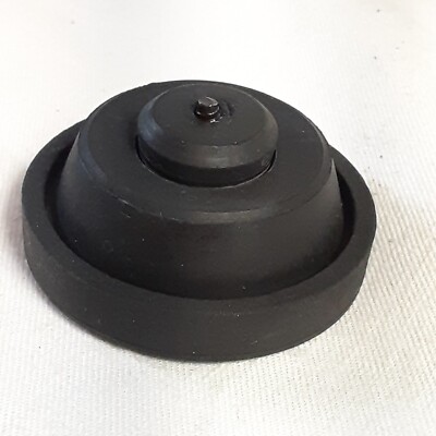 VINTAGE YAMAHA P-10 TURNTABLE PART ANTI-VIBRATION SLIP SKIP RUBBER FOOT W SCREW