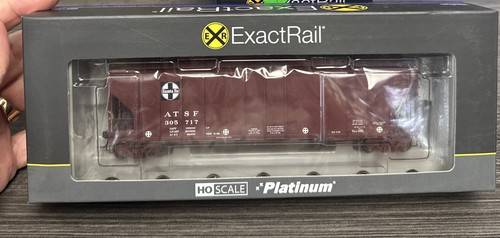 Wagon Bachmann Céréalier 56ft Santa Fe – Époque VI – HO 1/87 Gris
