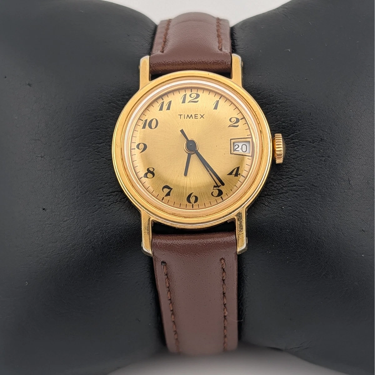 Timex Mechanical Hand-Winding Date Indicator Wristwatches | eBay display picture 3