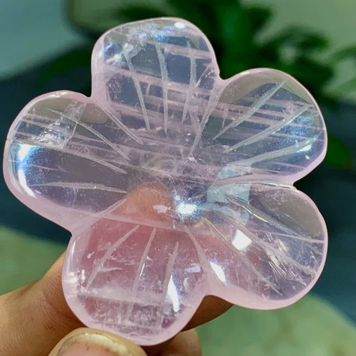 26G Natural Pink Rose Chakra Quartz Crystal Hand carved flower gift healing