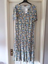Papaya floral dress size 10