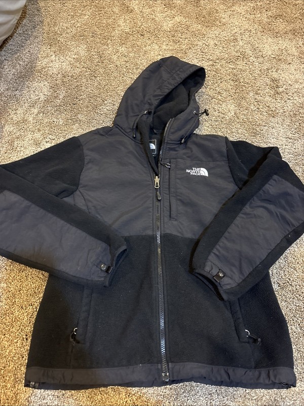 The North Face Women’s Black Denali Hooded Jacket - Size S