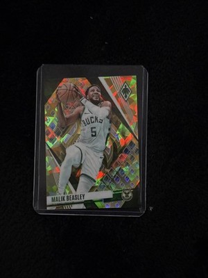 2023-24 Panini Phoenix - Malik Beasley #175 Yellow Ice Phoenix /175