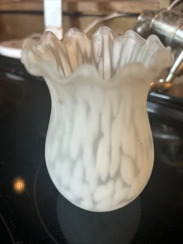 Vintage Tiffany Style Hand Blown White Glass Lamp Shade 4x3 With 1” Fitter