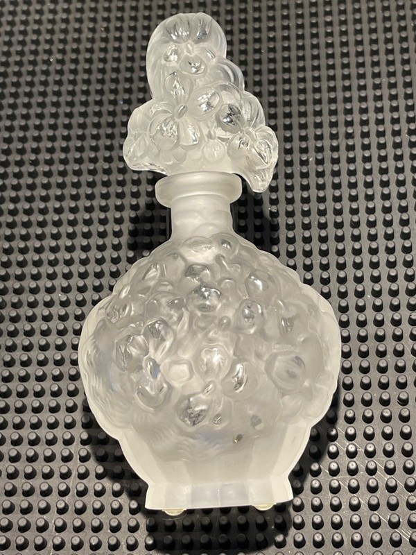 Vintage Bohemian Art Deco Lalique Style Frosted Perfume Bottle Collectable
