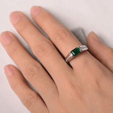 925 Sterling Silver Green Emerald Ring Lab Created Gemstone Pave Band Women Ring