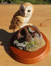 (1010) Border Fine Arts "Barn Owl on a Wheel" Model 484342 Rare Vintage figurine
