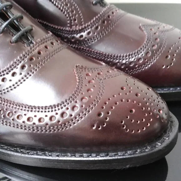 Allen Edmonds Cambridge Shell Cordovan Wingtip Handcrafted Allen Edmonds Cambridge Shell Cordovan Wingtip Handcrafted
