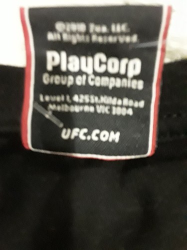 UFC T Shirt Mens Adult Size Medium Short Sleeve Black Logo Fighting - Picture 8 of 9