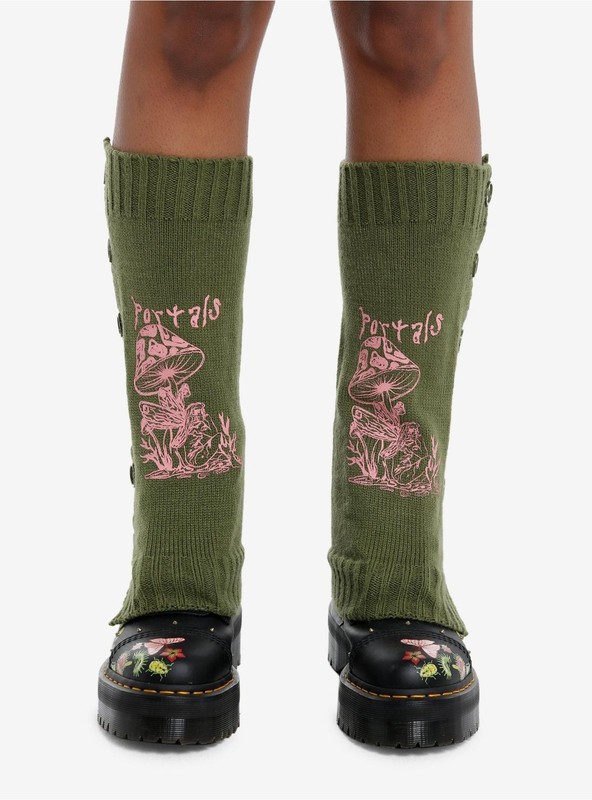 MELANIE MARTINEZ: “PORTALS” LEG WARMERS. New with Tags. One Size Fits Most.