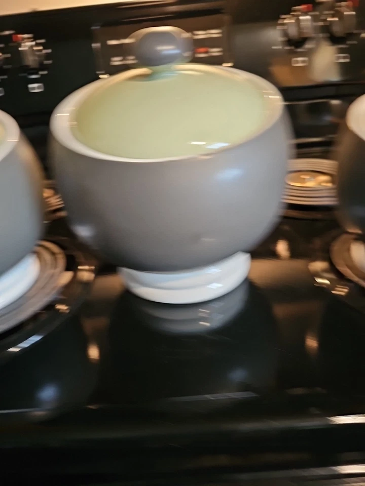 Vintage Pfaltzgraff SPHERE Canister Set. Green Good Condition. - Image 3 of 4