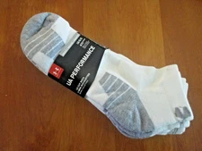 4 PAIR UNDER ARMOUR PERFORMANCE UNISEX LARGE LO CUT SOCKS  armour dry