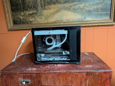 Gaming and streaming PC with lifetime support 