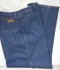 Men's Wrangler denim blue jeans 44 x 34 cowboy western 1013MWZPW starched