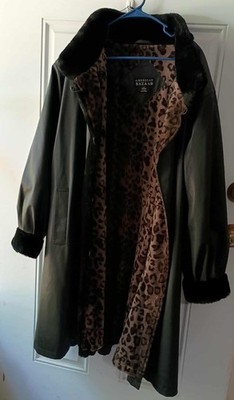 American Bazaar Ladies Black w/ Leopard Lining  Winter/Rain Coat Ladies Size 2X
