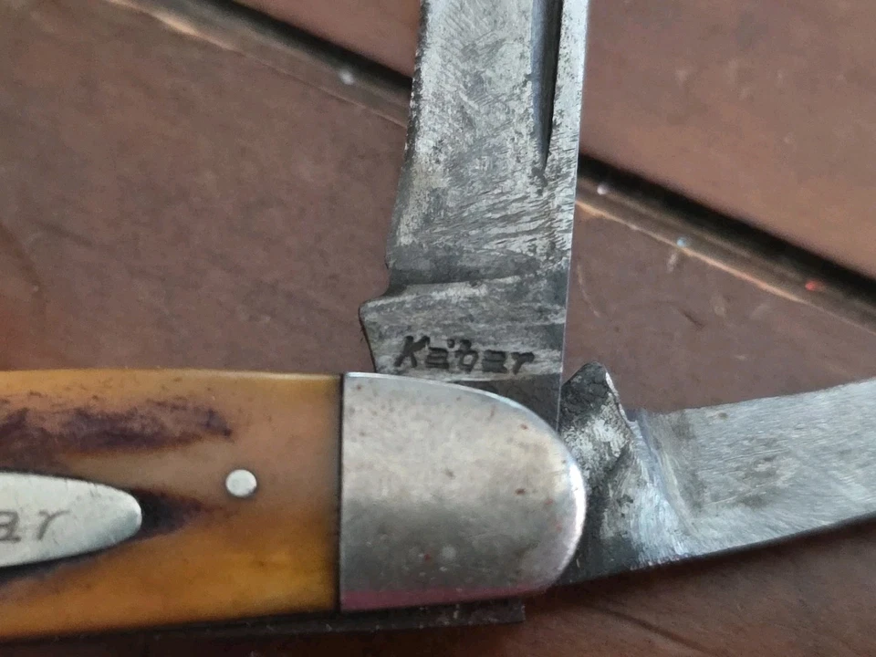 Navaja de bolsillo Ulster de colección de 3 hojas "Stockman" con hueso jigged anterior a 1960 Foto 3 de 4