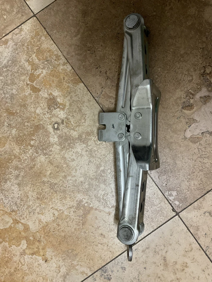 1996-1997-1998 Nissan 240 SX Emergency Scissor Tire Jack  OEM - Image 2 of 4