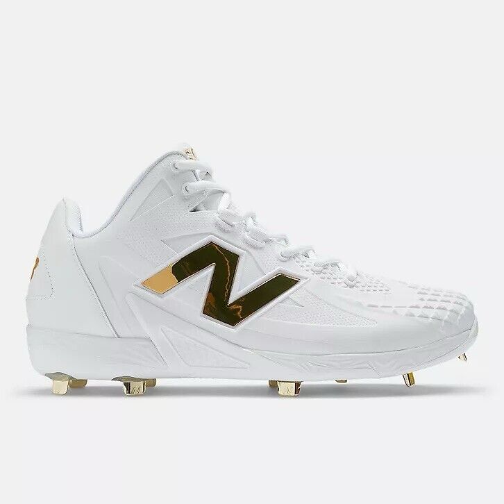 New Balance FuelCell Ohtani 1 White Metallic Gold Cleats New Balance FuelCell Ohtani 1 White Metallic Gold Cleats