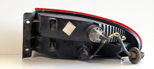 96304618 Piloto Trasero Izquierdo para DAEWOO LANOS * 788417 - Imagen 3 de 3