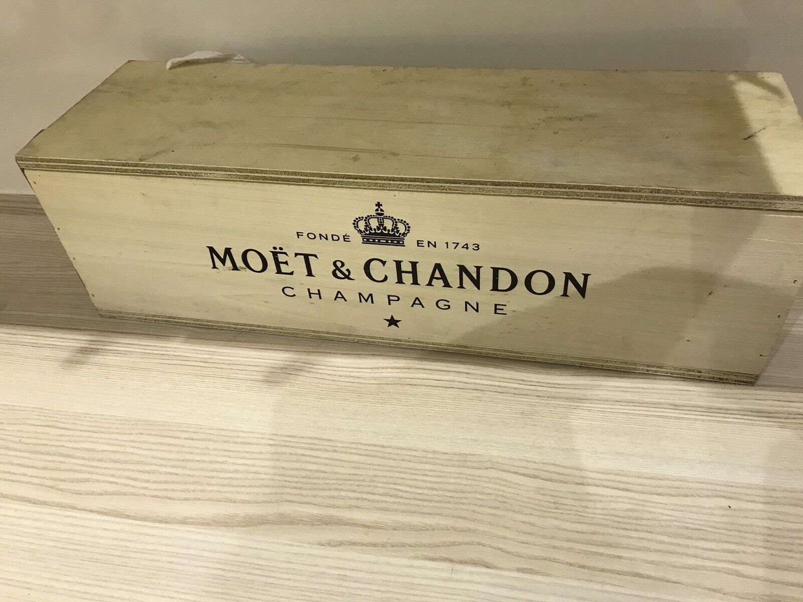 Moet Chandon Brut 3 Liter Champagner Imperial in der Holzkiste LEERFLASCHE 