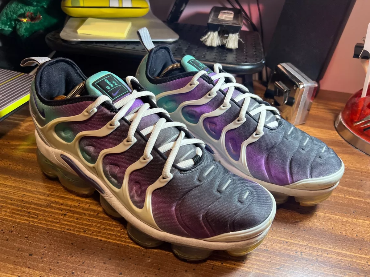Nike air vapormax clearance plus white fierce purple