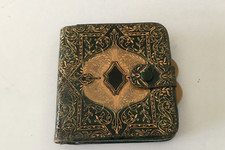 Vintage change coin purse billfold Bohemian look wallet snap closure