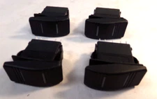 LOT OF 4 VDD2UTTB-C7C00-000 CARLING TECHNOLOGIES VDD2 20A 12V 2239 R