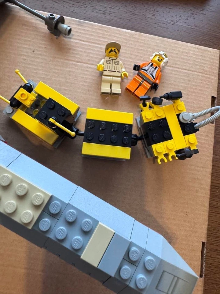 LEGO 7140 Star Wars Episode IV X‑wing Fighter 1999 old Vintage Retired Rare - Image 4 of 4