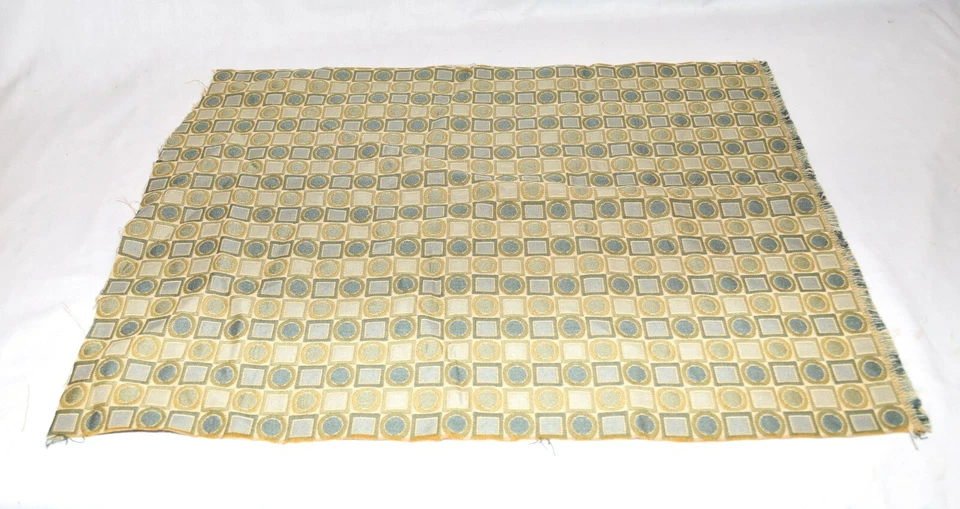 2 Pieces Vintage Green Squares Circles Fabric 24.5" and Black Crepe 1 Yard 17.5" - Image 3 of 4