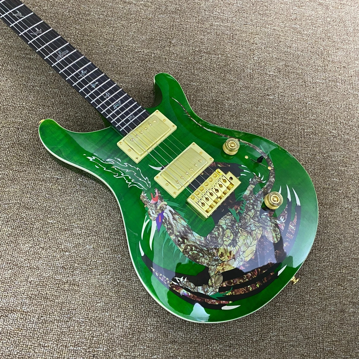 Preços baixos em Guitarra Incrustação de Dragão Indiana Guitarras