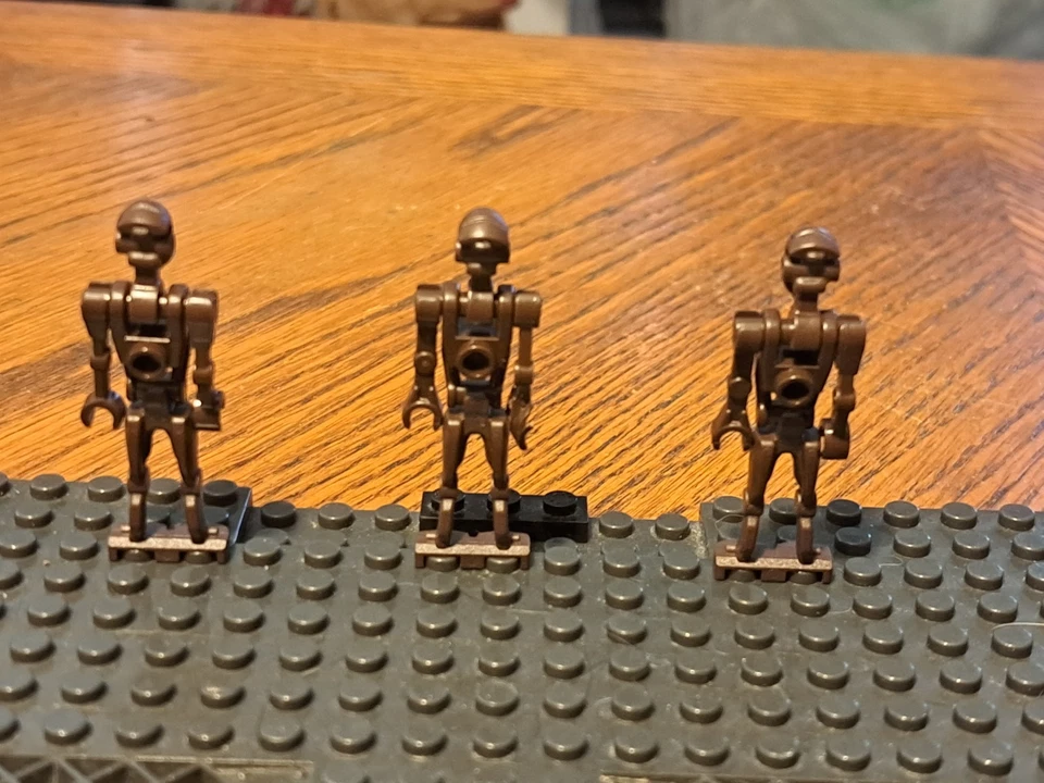 LEGO Star Wars Commando Droid Captain Minifigure Lot of 3 & Parts 9488 sw0359 - Image 3 of 3