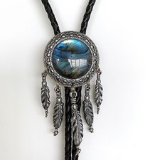 مقتنيات Bolo Tie