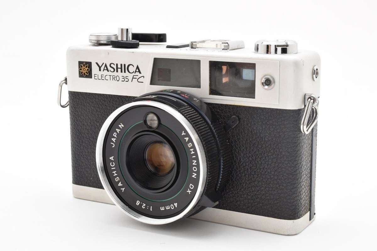 ヤシカ Yashica Electro 35 FC / 40mm F2.8 As-Is YASHICA ELECTRO 35 FC Film Camera Yashinon DX 40mm F2.8 From